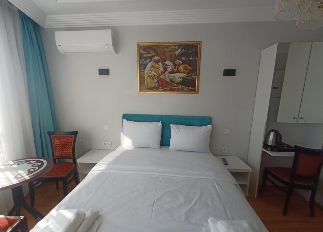 Buyukada Cinar Hotel (Adults Only) Adalar Exterior photo