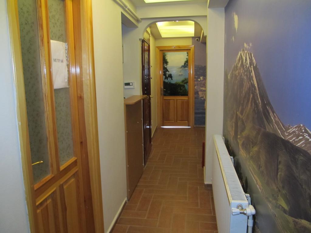 Buyukada Cinar Hotel (Adults Only) Adalar Exterior photo